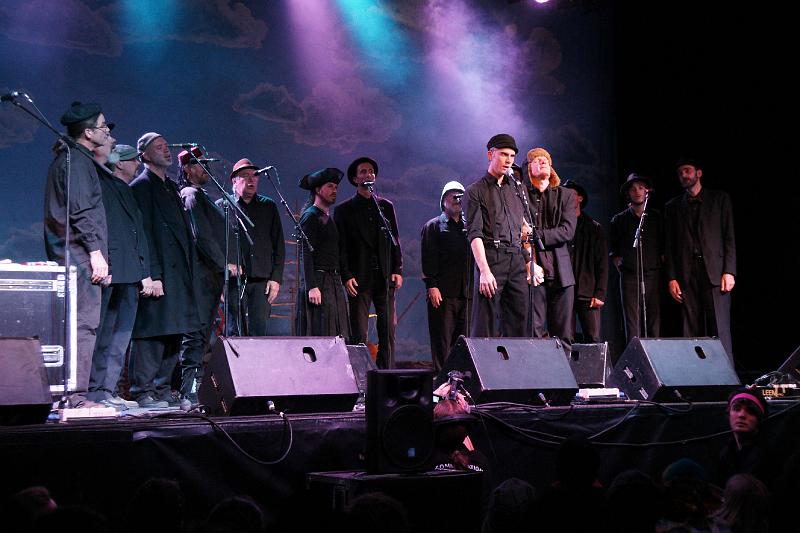 Spooky Mens Chorale  387.jpg
